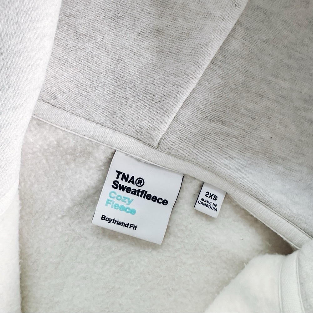 Aritzia TNA Sweatfleece Cozy Fleece Boyfriend Fit Top Zip Up Sweatshirt - Picture 12 of 12